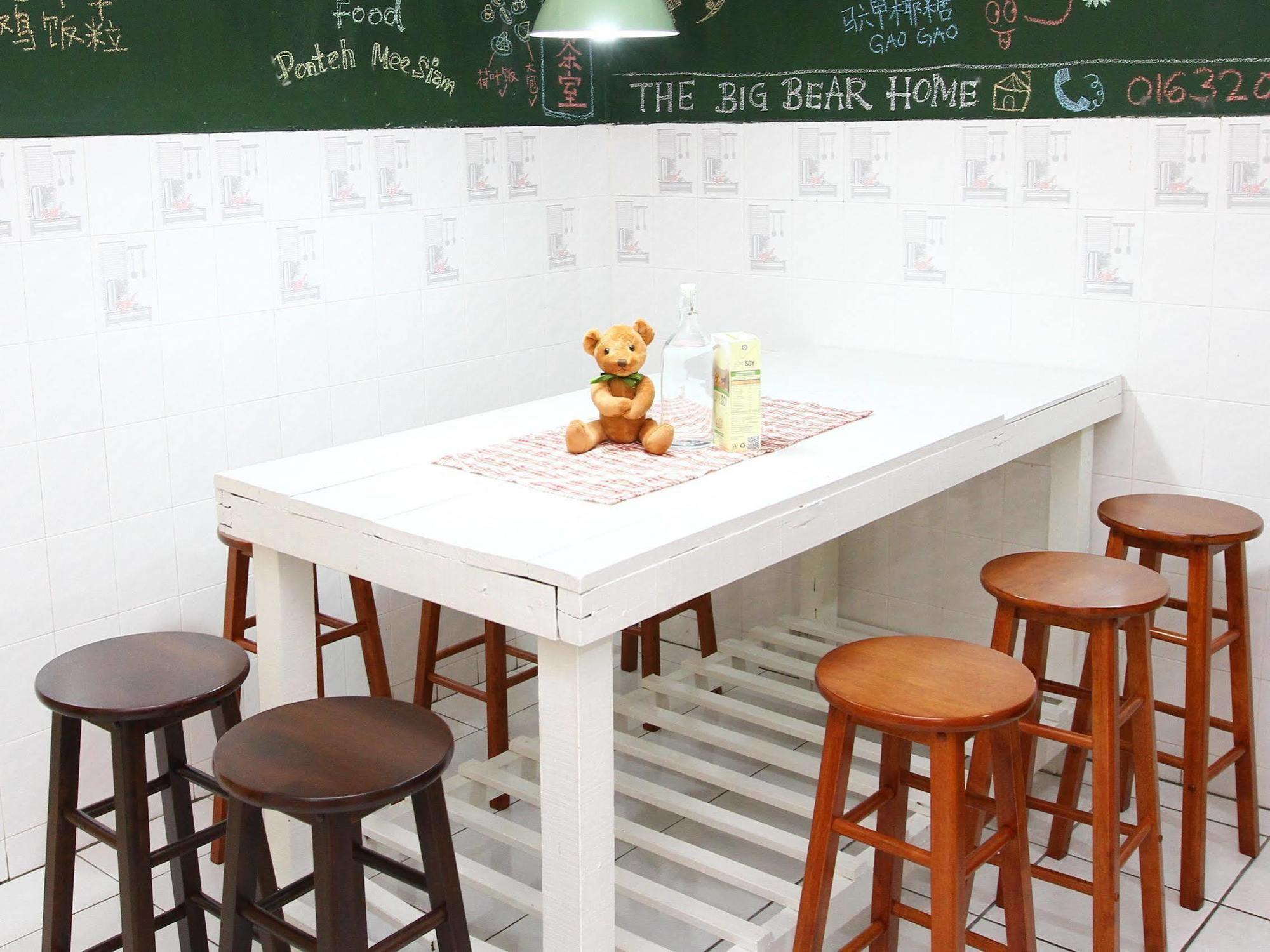 The Big Bear Home Malacca Εξωτερικό φωτογραφία